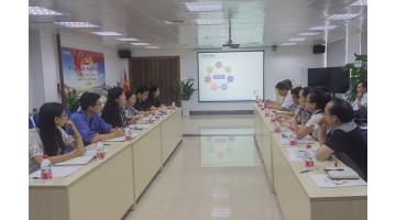 嘉峪关市教育局调研组莅临pg电子游戏调研