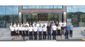 主题党日活动：绿色低碳共和谐，科普义诊促健全！